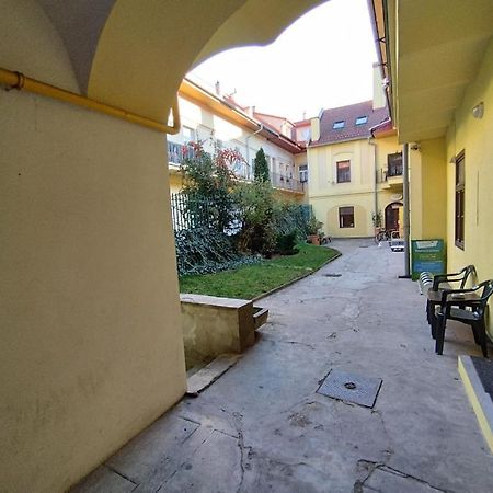 Jonas Old Town Apartment Kosice Ngoại thất bức ảnh